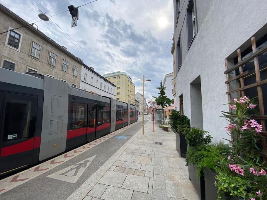 Magic Vienna Balcony Apartment Εξωτερικό φωτογραφία